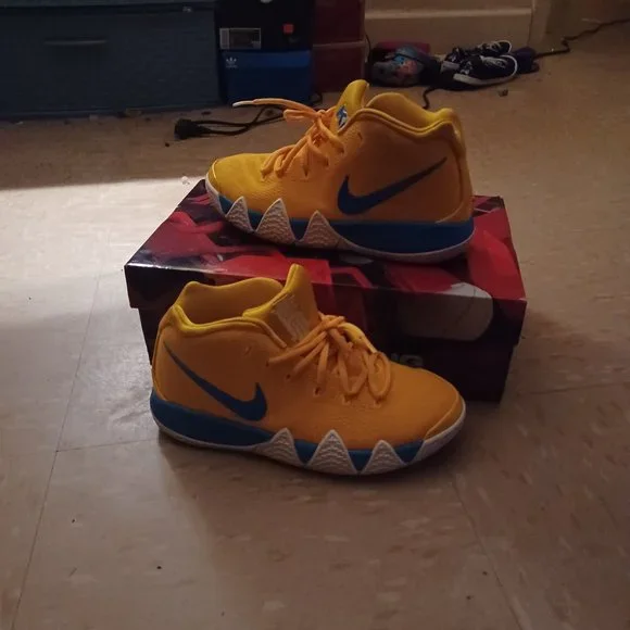 Kyrie froot loops outlet